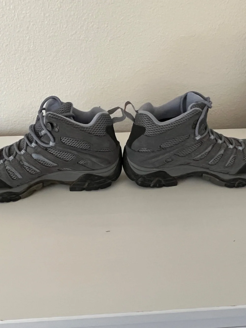 Merrell Women's Moab Mid Gore-tex Grey/periwinkle Mid Waterproof